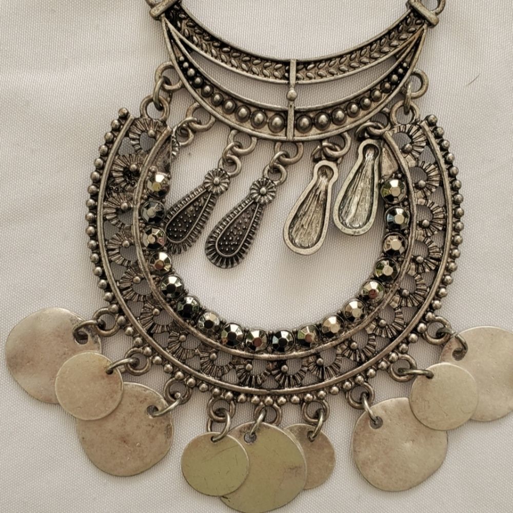 Express necklace silver- New with tags